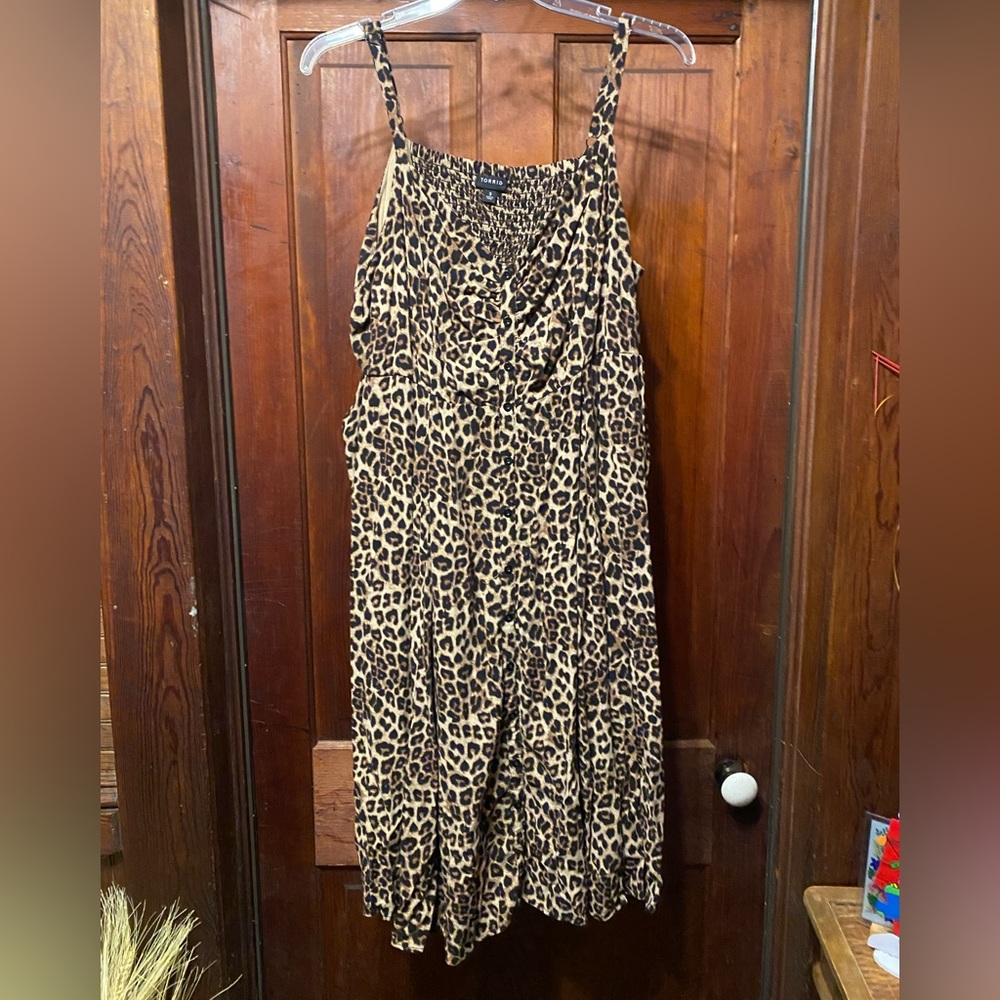 EUC TORRID 3 Cheetah Dress